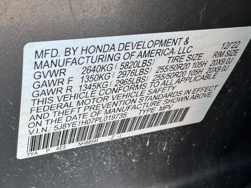 Acura MDX Vehicle Full-screen Gallery Image 28
