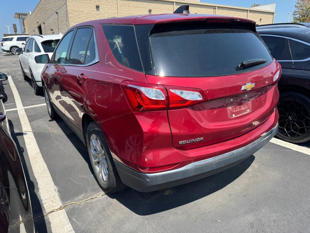 Chevrolet Equinox Vehicle Full-screen Gallery Image 04