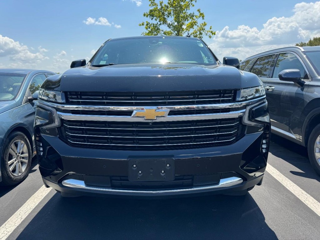 Chevrolet Tahoe Vehicle Full-screen Gallery Image 02