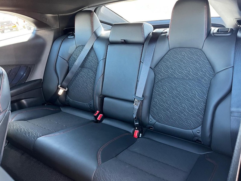 Dodge Charger Daytona Vehicle Full-screen Gallery Image 06