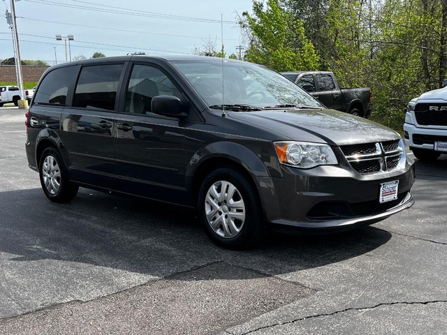 Used 2016 Dodge Grand Caravan SE with VIN 2C4RDGBG5GR220197 for sale in Washington, MO