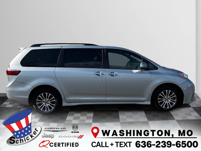 more details - toyota sienna