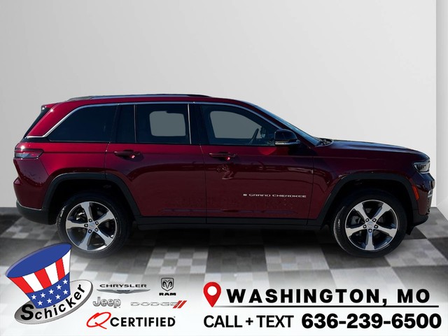 2023 Jeep Grand Cherokee 4WD Limited at Schicker Chrysler Dodge Jeep Ram in Washington MO