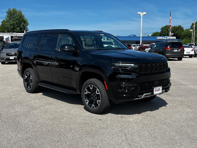 Jeep Wagoneer Vehicle Full-screen Gallery Image 02