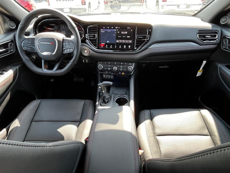 Dodge Durango Vehicle Full-screen Gallery Image 08