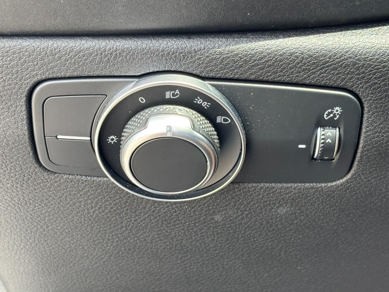 Dodge Hornet Vehicle Full-screen Gallery Image 11