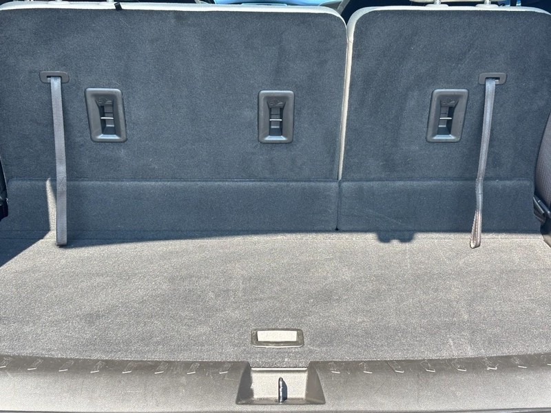 Chevrolet Traverse Vehicle Full-screen Gallery Image 04