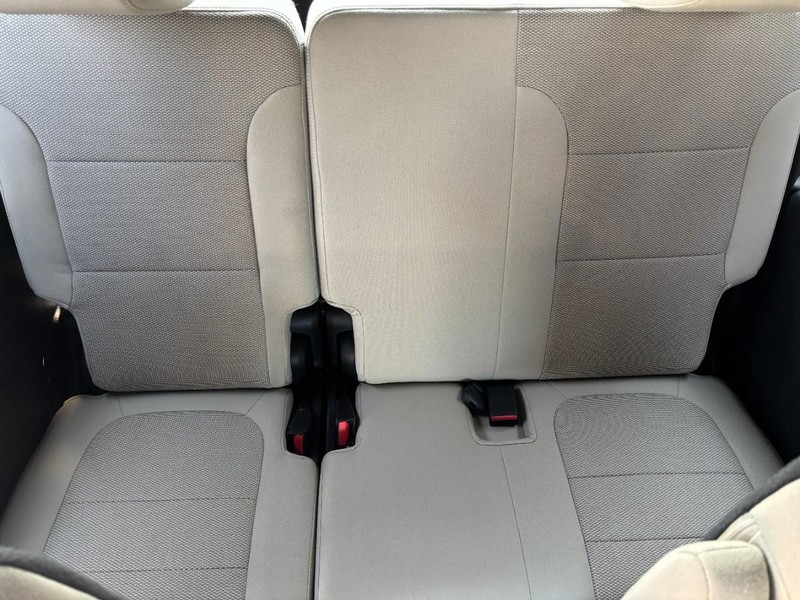 Chevrolet Traverse Vehicle Full-screen Gallery Image 11