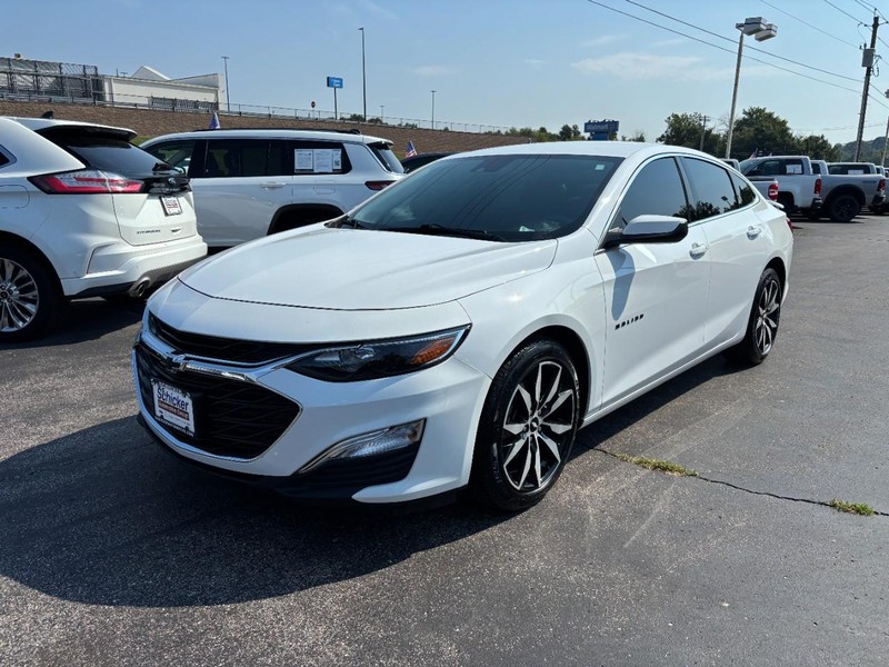 Chevrolet Malibu Vehicle Full-screen Gallery Image 08