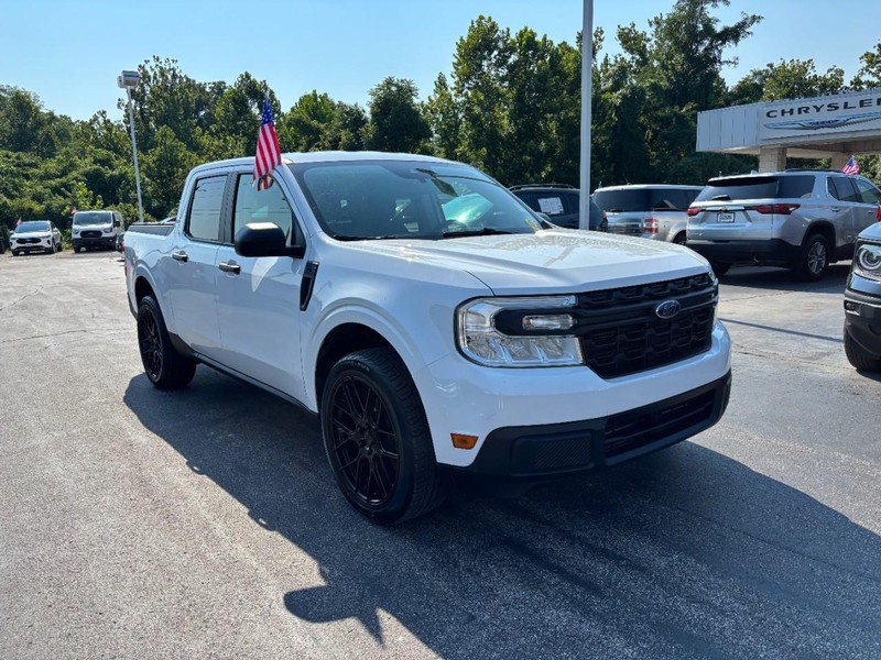 Ford Maverick Vehicle Full-screen Gallery Image 02