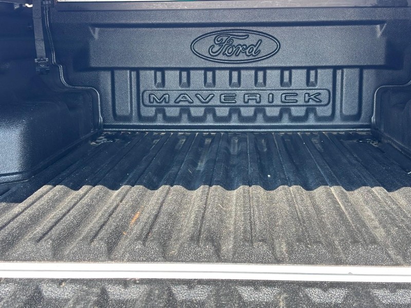 Ford Maverick Vehicle Full-screen Gallery Image 04