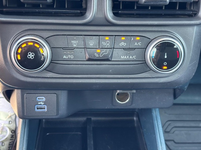 Ford Maverick Vehicle Full-screen Gallery Image 22