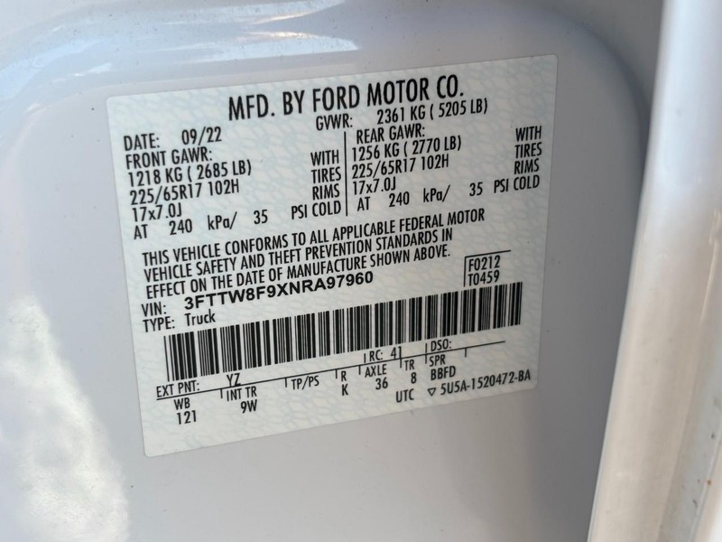 Ford Maverick Vehicle Full-screen Gallery Image 26