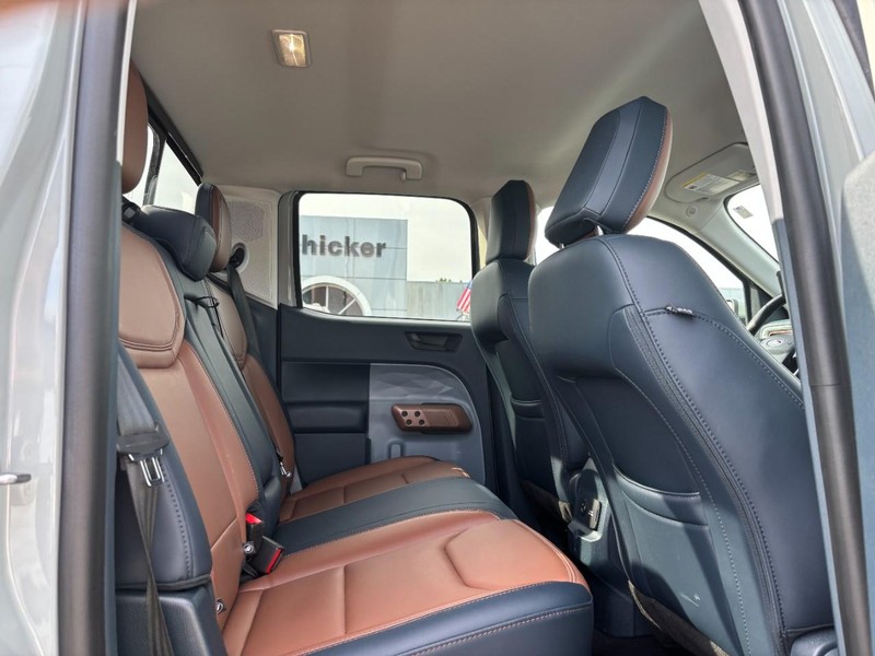 Ford Maverick Vehicle Full-screen Gallery Image 10