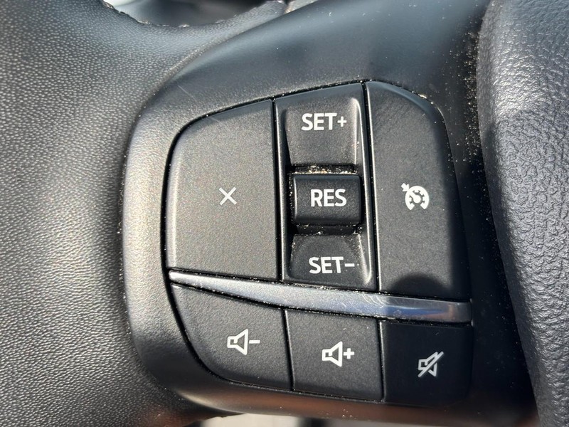 Ford Maverick Vehicle Full-screen Gallery Image 17