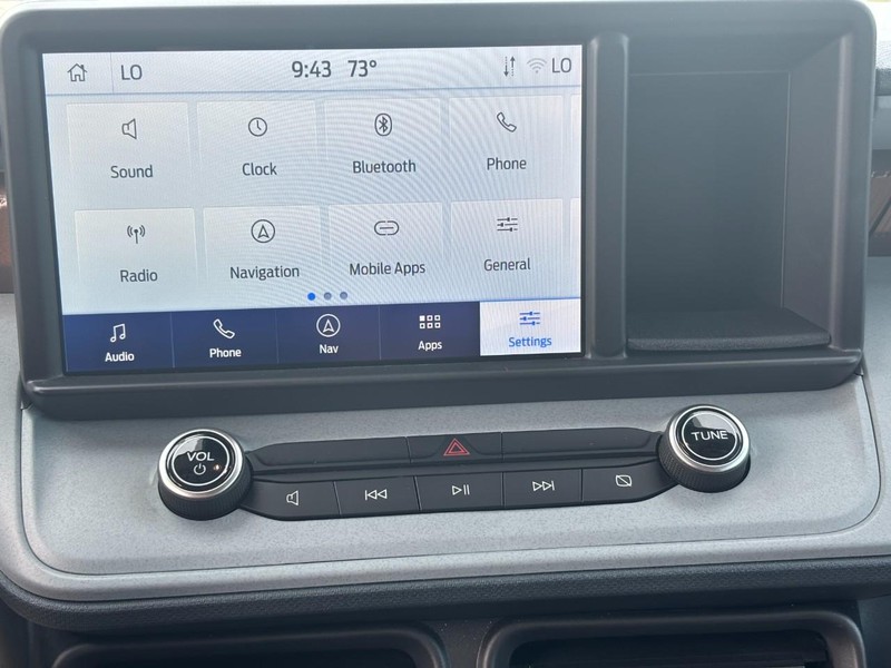 Ford Maverick Vehicle Full-screen Gallery Image 20