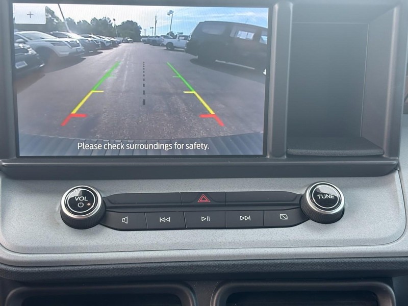 Ford Maverick Vehicle Full-screen Gallery Image 21