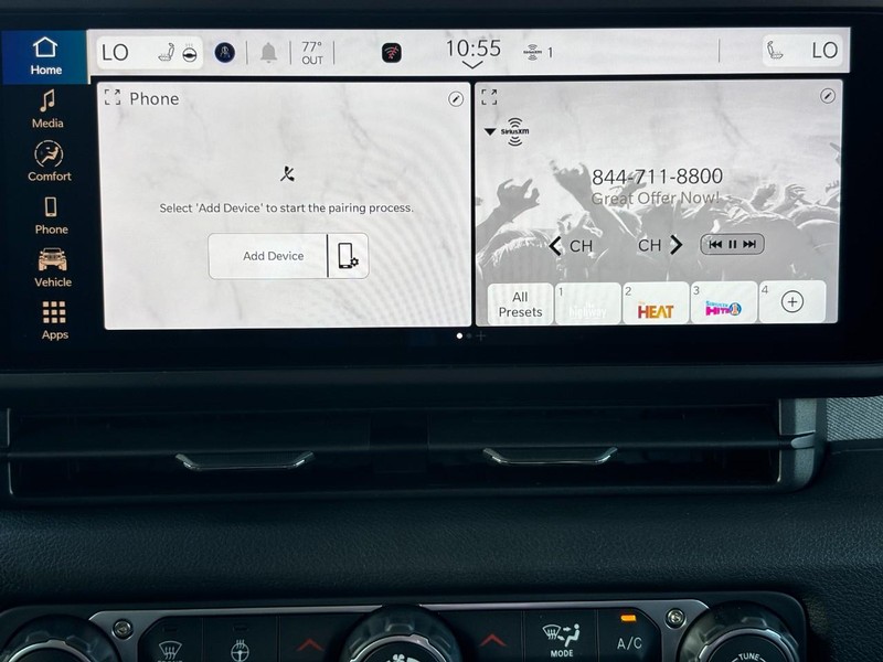 Jeep Wrangler Vehicle Full-screen Gallery Image 08