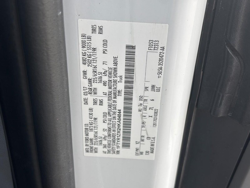 Ford Transit Van Vehicle Full-screen Gallery Image 20