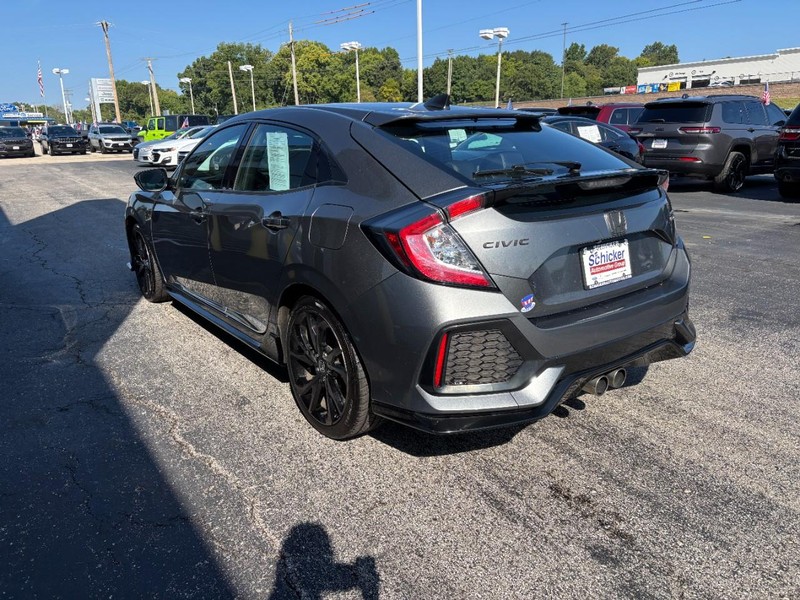 Honda Civic Hatchback Vehicle Full-screen Gallery Image 06