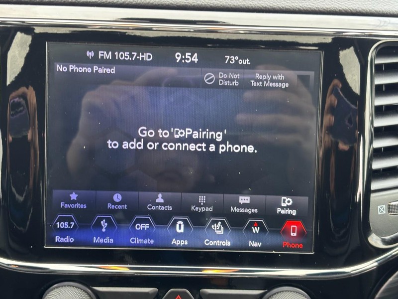 Jeep Grand Cherokee Vehicle Full-screen Gallery Image 14