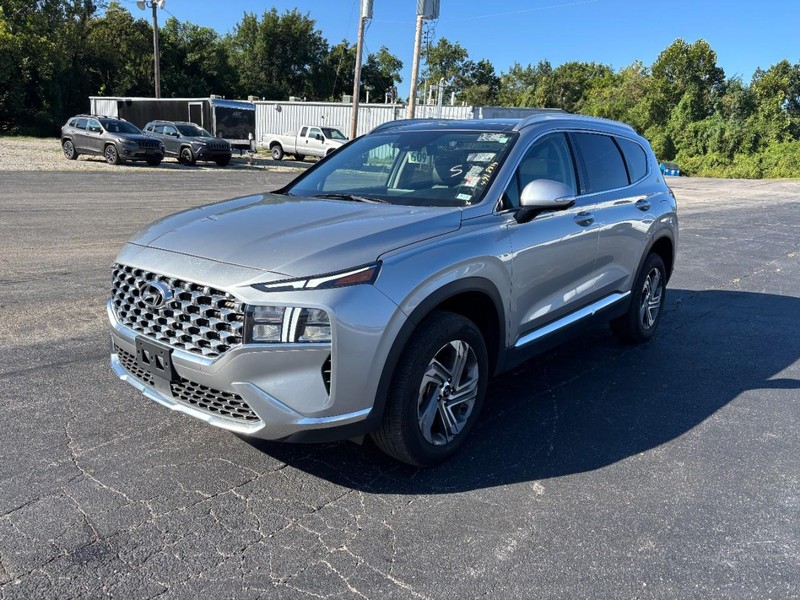 Hyundai Santa Fe Vehicle Full-screen Gallery Image 08