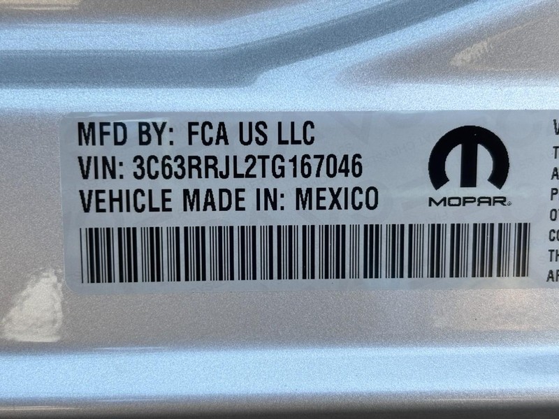 Ram 3500 Vehicle Full-screen Gallery Image 23