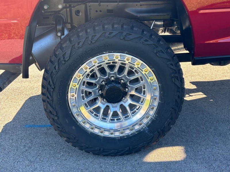 Ram 2500 Vehicle Full-screen Gallery Image 04