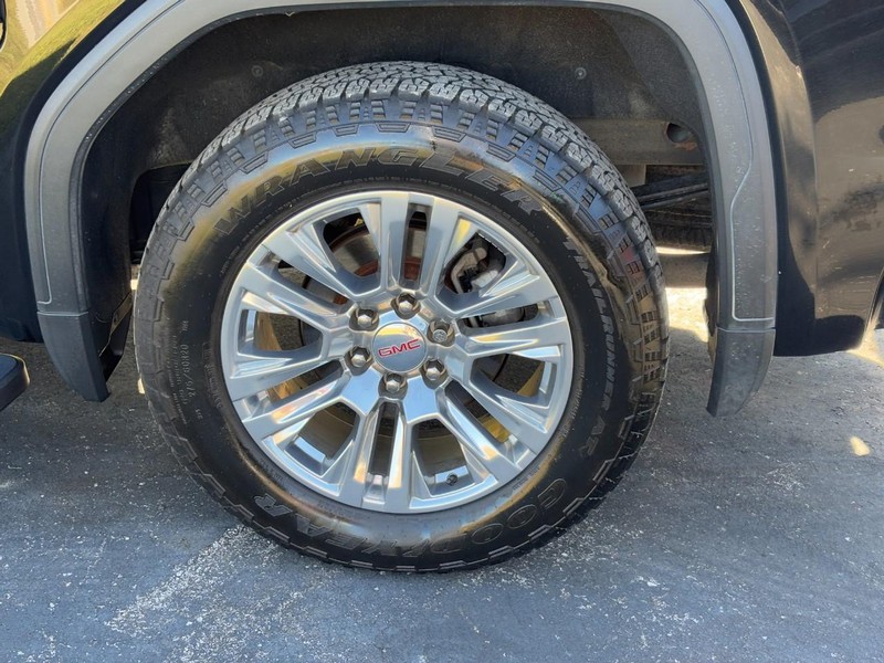 GMC Sierra 1500 Vehicle Full-screen Gallery Image 07