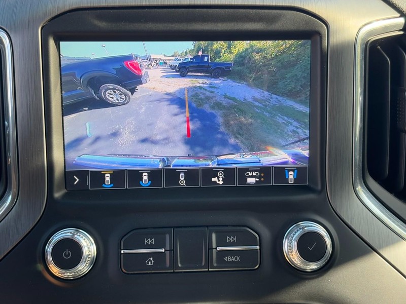 GMC Sierra 1500 Vehicle Full-screen Gallery Image 21