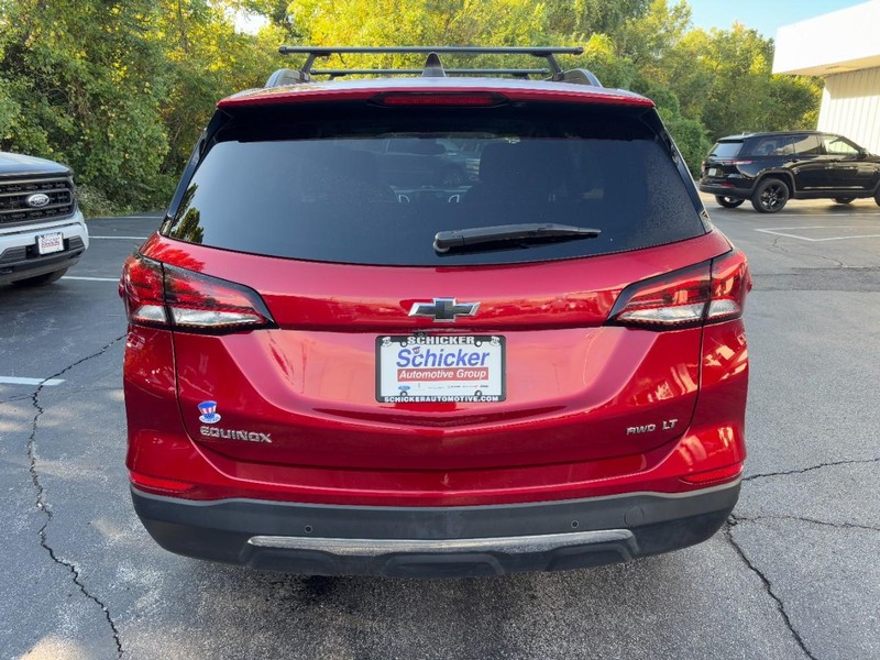 Chevrolet Equinox Vehicle Full-screen Gallery Image 05