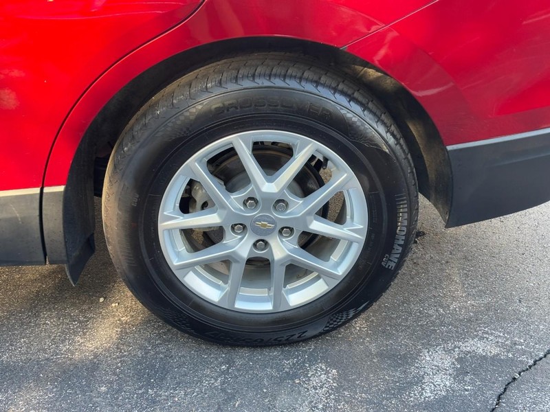 Chevrolet Equinox Vehicle Full-screen Gallery Image 07