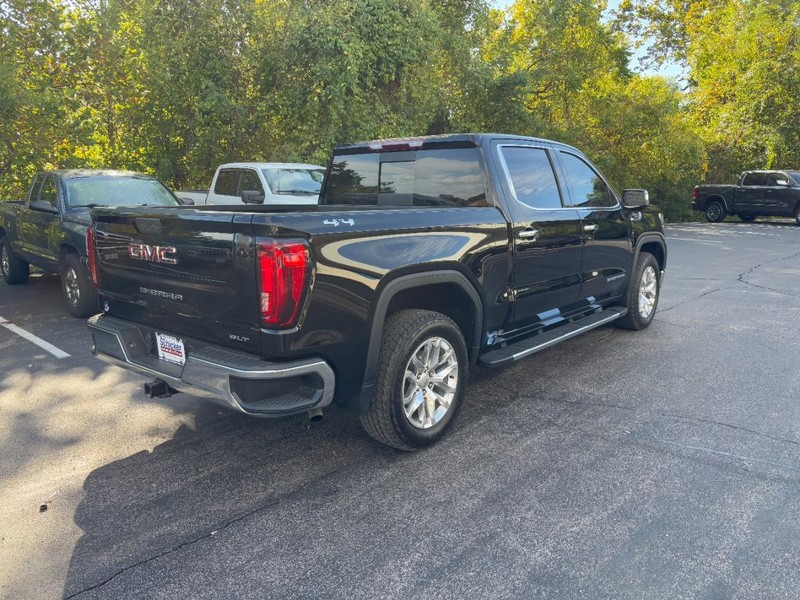 GMC Sierra 1500 Vehicle Full-screen Gallery Image 03