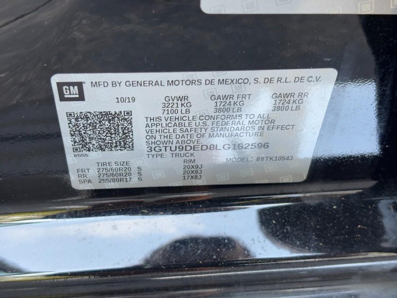 GMC Sierra 1500 Vehicle Full-screen Gallery Image 25