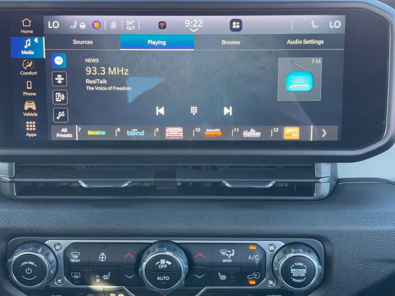 Jeep Wrangler Vehicle Full-screen Gallery Image 13