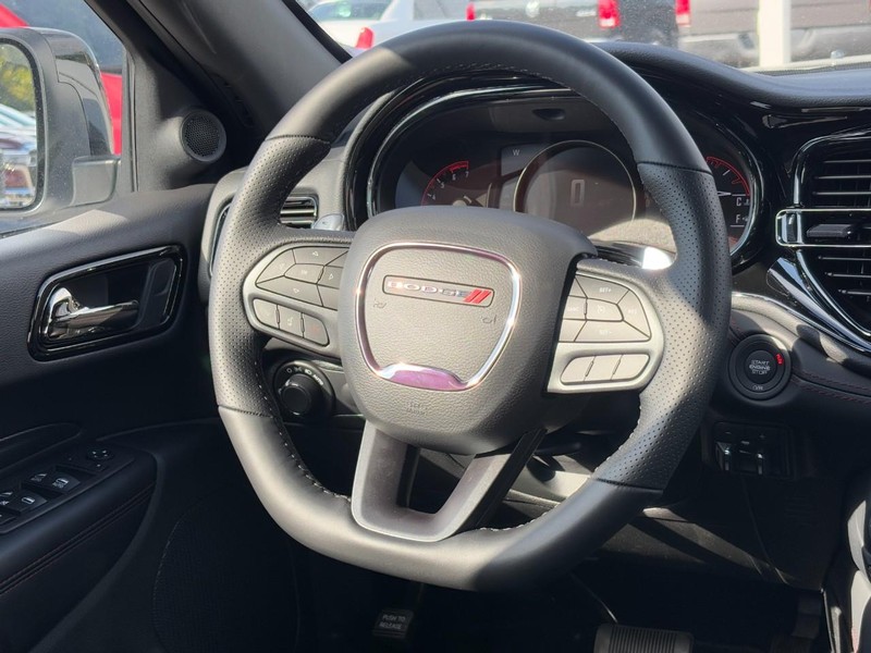 Dodge Durango Vehicle Full-screen Gallery Image 08