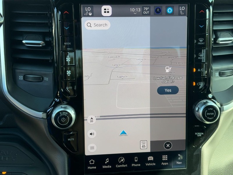 Ram 3500 Vehicle Full-screen Gallery Image 18