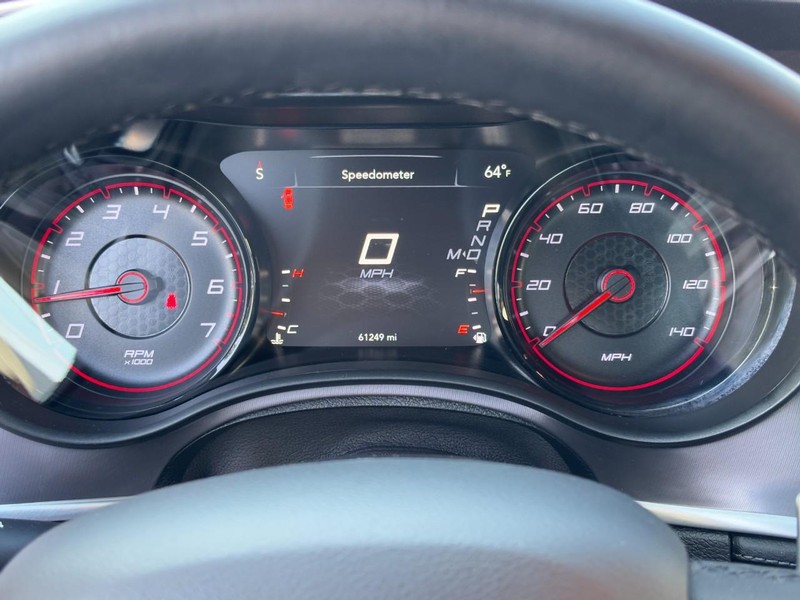 Dodge Charger Vehicle Full-screen Gallery Image 20