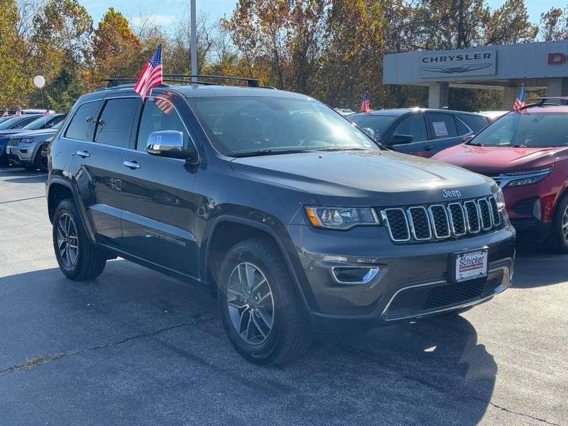 Jeep Grand Cherokee Vehicle Full-screen Gallery Image 02