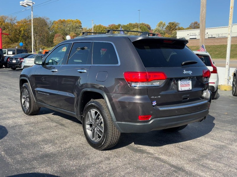 Jeep Grand Cherokee Vehicle Full-screen Gallery Image 06