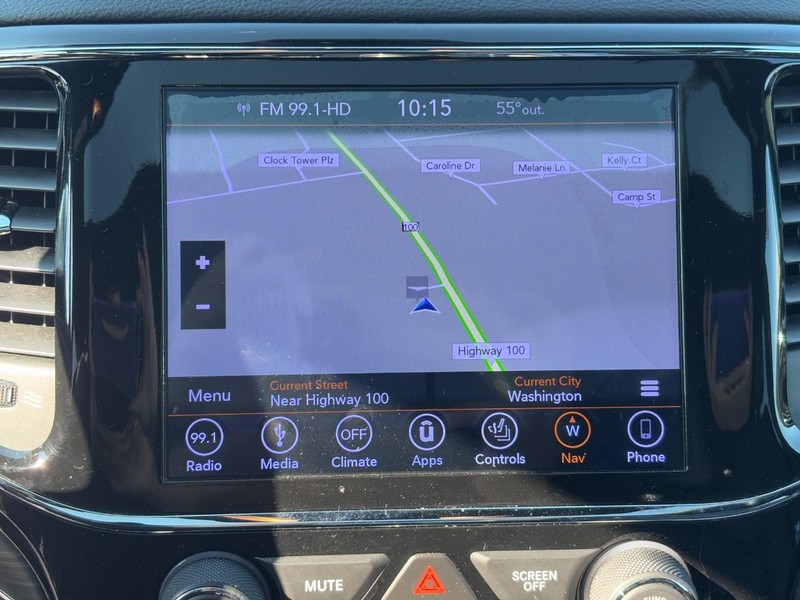 Jeep Grand Cherokee Vehicle Full-screen Gallery Image 22