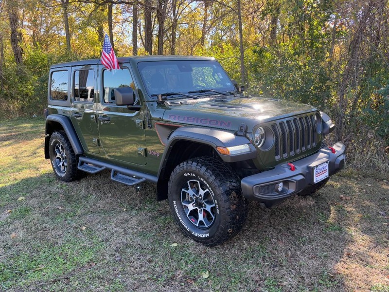 Jeep Wrangler Vehicle Full-screen Gallery Image 02