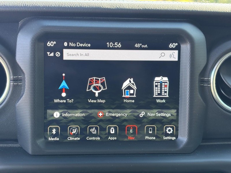 Jeep Wrangler Unlimited Vehicle Full-screen Gallery Image 20