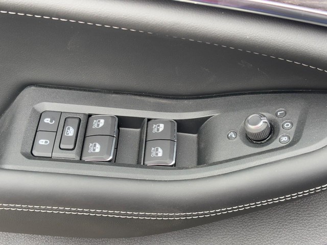 2025 Jeep Grand Cherokee L Overland - Photo 20