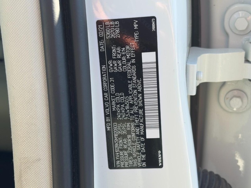 Volvo XC60 Vehicle Full-screen Gallery Image 27