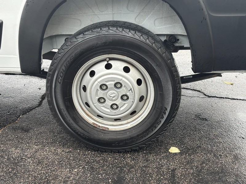 Ram ProMaster Cargo Van Vehicle Full-screen Gallery Image 06