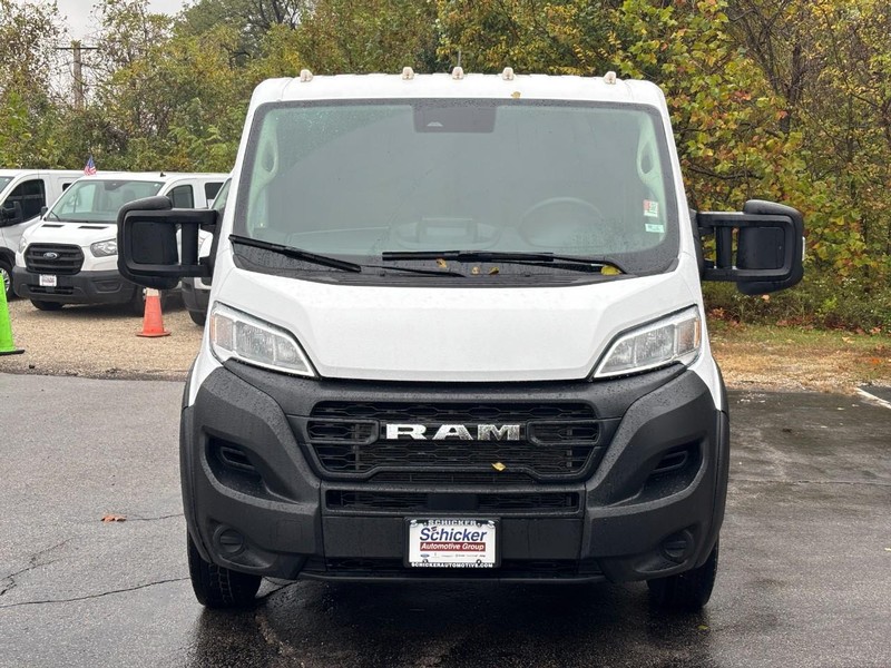 Ram ProMaster Cargo Van Vehicle Full-screen Gallery Image 08