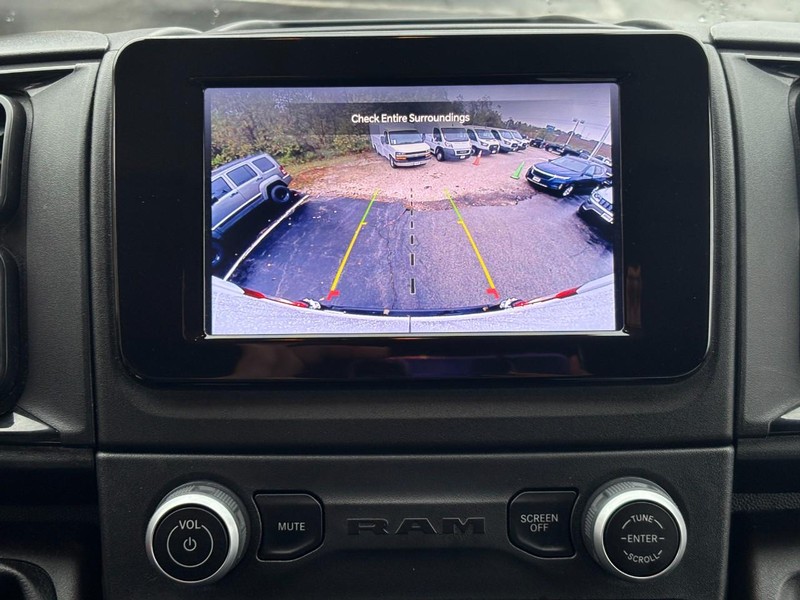 Ram ProMaster Cargo Van Vehicle Full-screen Gallery Image 17