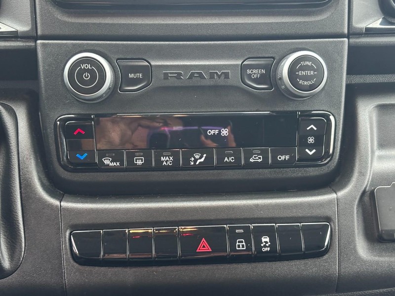 Ram ProMaster Cargo Van Vehicle Full-screen Gallery Image 18