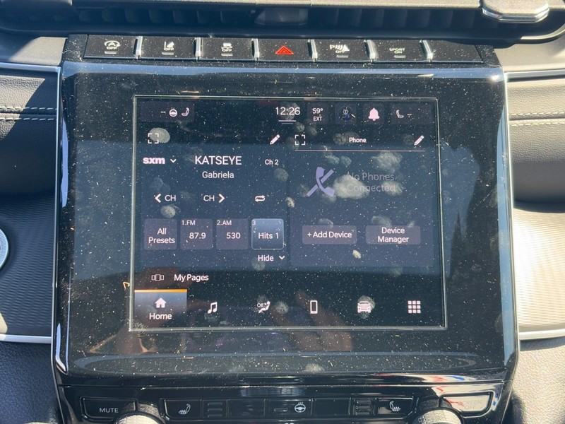 Jeep Grand Cherokee Vehicle Full-screen Gallery Image 14